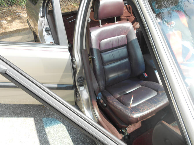 Front right seat closeup - 1991 Accord Wagon EX