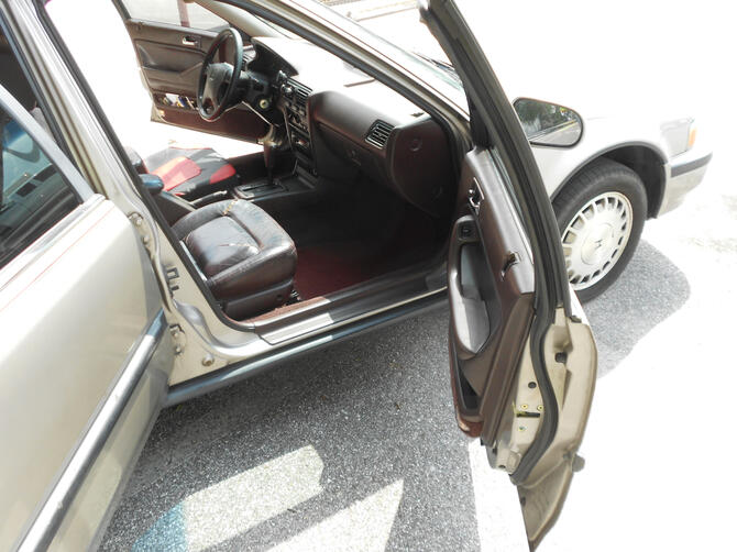 Front right seat - 1991 Accord Wagon EX